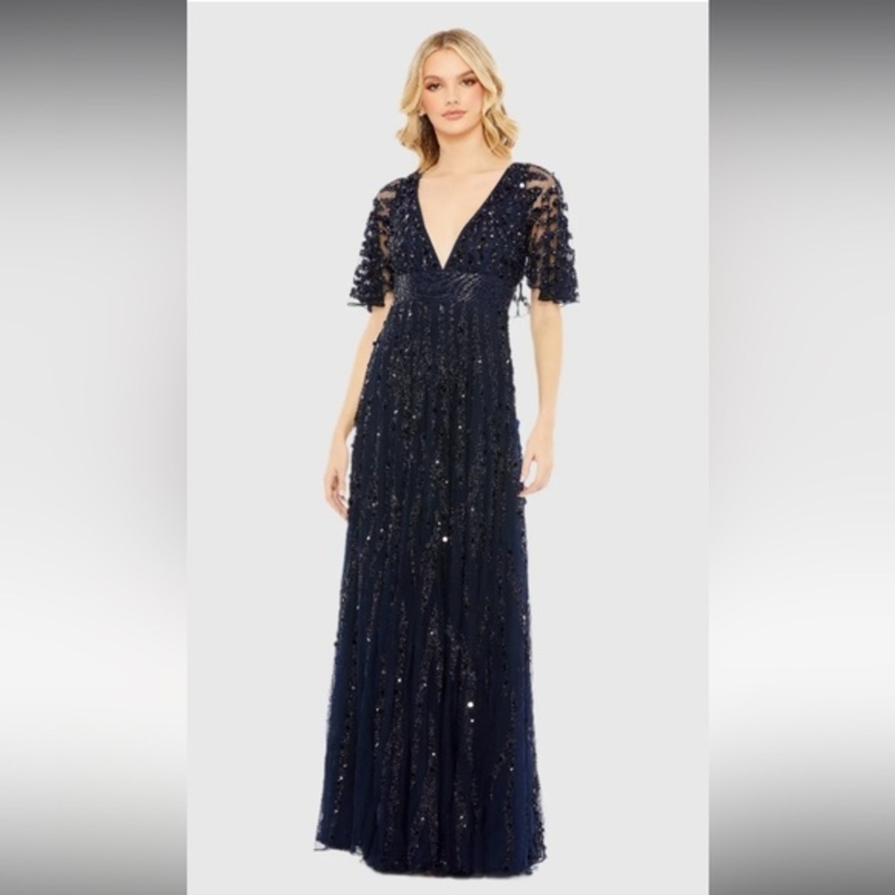 NWT | Mac Duggal Blue 93784 Midnight Blue Maxi Gown  Flutter Sleeves Size 10
